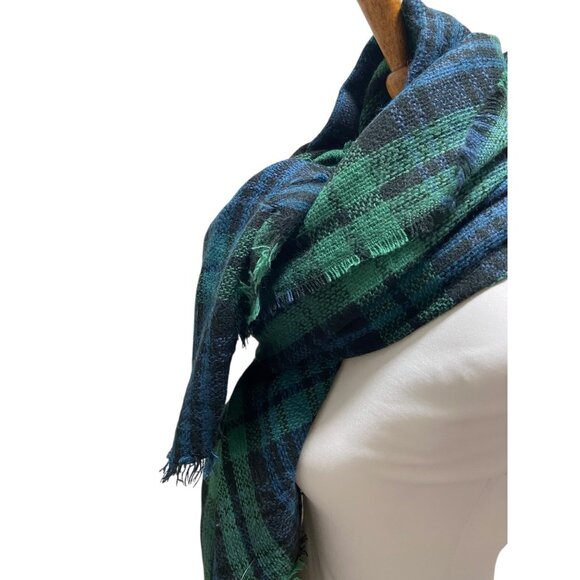 ModCloth Tartan Plaid Blanket Scarf Green One Size - Picture 7 of 14